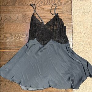 Mini lace dress